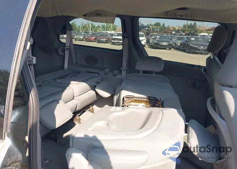 2004 Dodge Grand Caravan Sxt из США, поврежденный, VIN 2D4GP44L64R560481